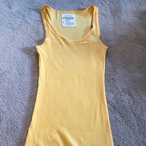 🛍🛍🛍YELLOW TANK TOP🛍🛍🛍
